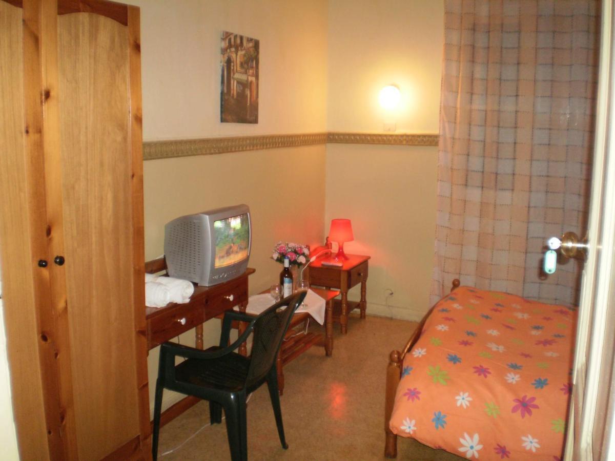 Hotel Europa テッサロニキ 部屋 写真